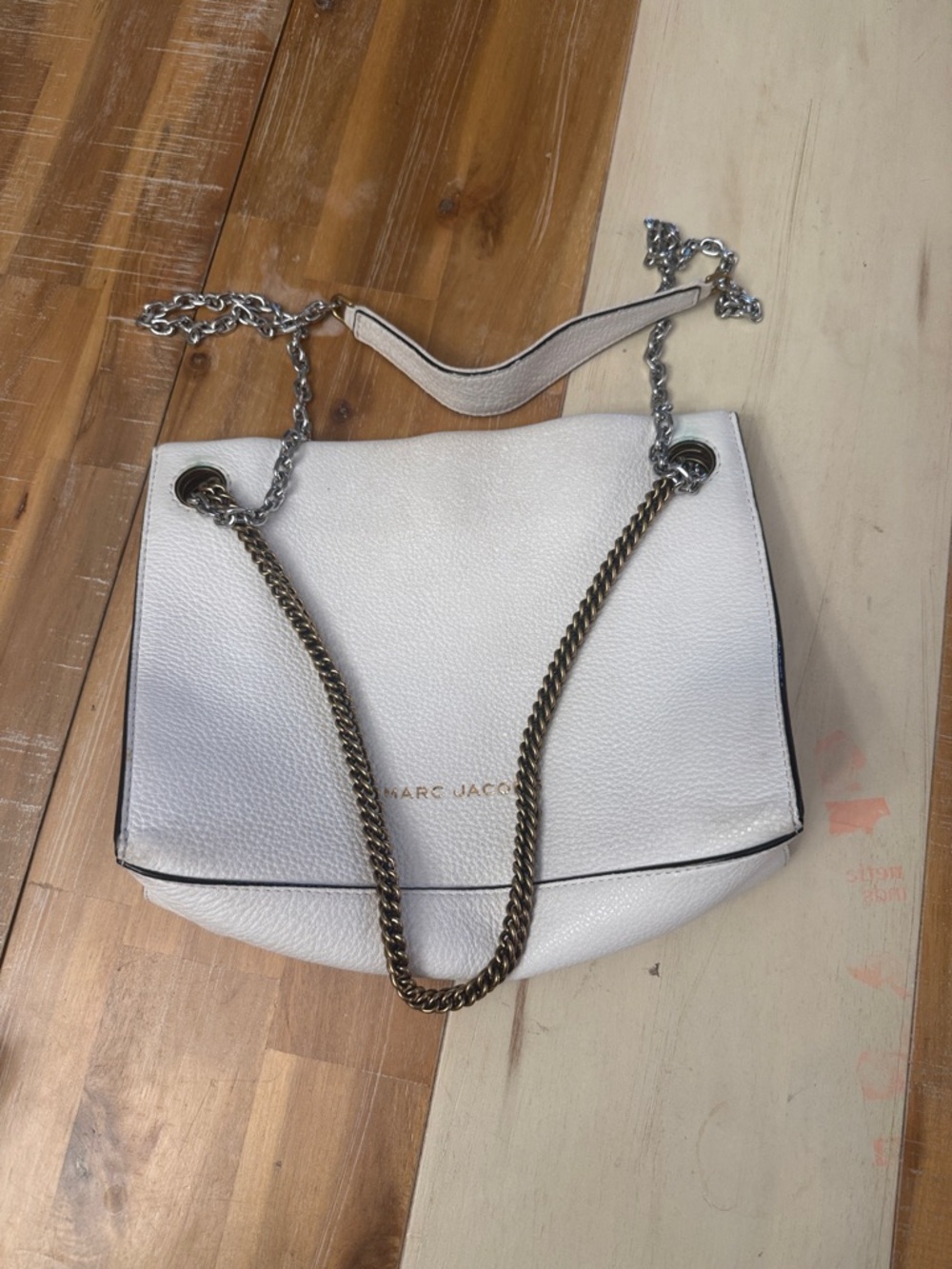 Marc Jacobs White Pebbled Leather Shoulder Bag with Chain Straps